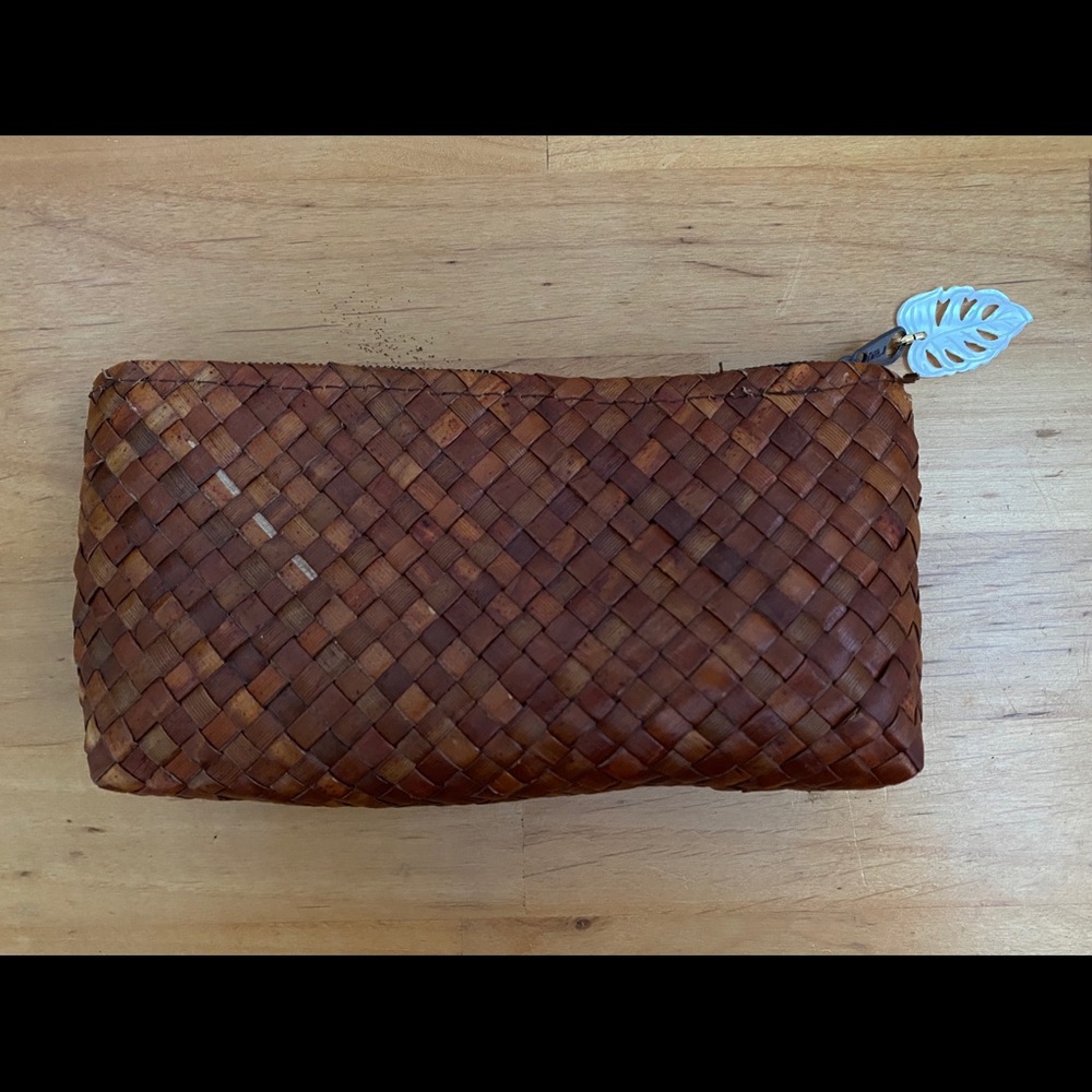 New Woven makeup bag